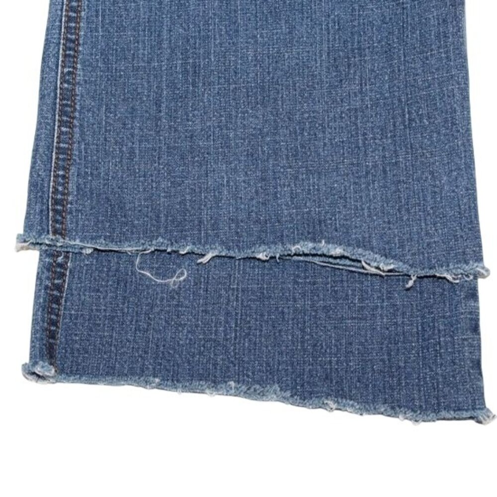 DKNY Womens Sz 4 Medium Wash Raw Edge Hem Bootcut Denim Blue Jeans - Picture 7 of 7
